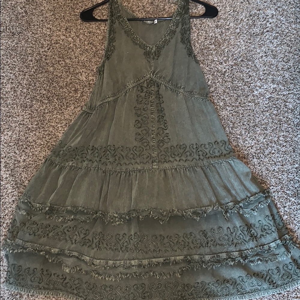 ARMY GREEN EARTHBOUND DRESS